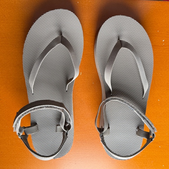 Women's Teva Slim Platform Sandals - Picture 6 of 8